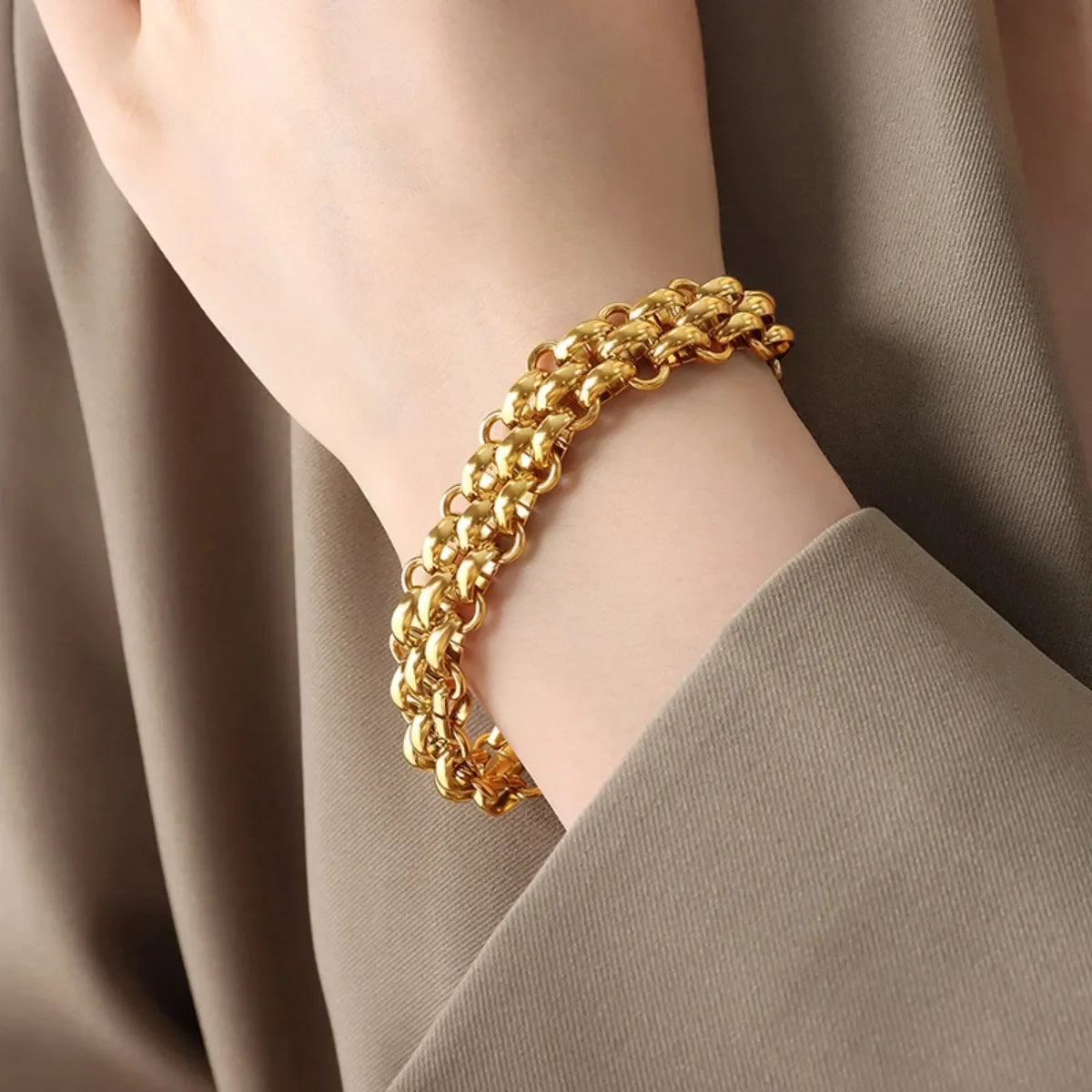 Gold Necklace and Bracelet Set – Elegant 18K Gold Chain Link Jewelry - Carlislecarat