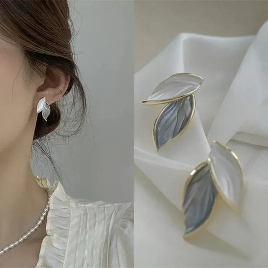 Gold minimalist stud earrings for everyday wear