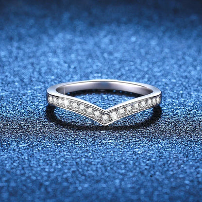 Moissanite Ring – 925 Sterling Silver Diamond Band for Women, Wedding & Engagement Jewelry - Carlislecarat