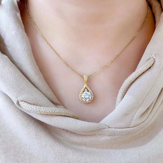 Moissanite Teardrop Pendant Necklace 18K White Gold for Women – GRA Certified 925 Sterling Silver Anniversary Jewelry Gift - Carlislecarat
