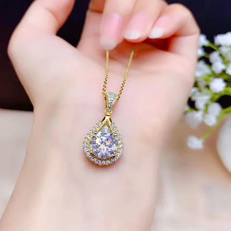 Moissanite Teardrop Pendant Necklace 18K White Gold for Women – GRA Certified 925 Sterling Silver Anniversary Jewelry Gift - Carlislecarat